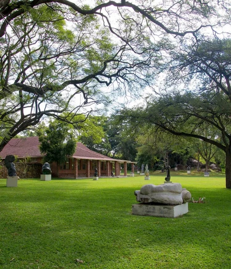 Chapungu Sculpture Park, Zimbabwe: the ideal destination for all the art lovers