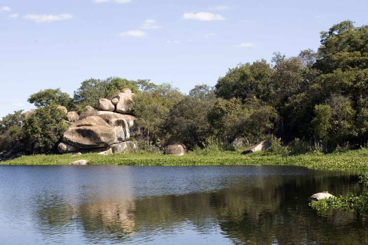 A tour of the beautiful Lake Chivero, Zimbabwe