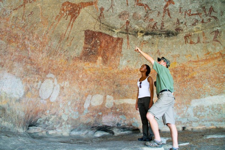 Appreciating Local Art : Matobo Hills